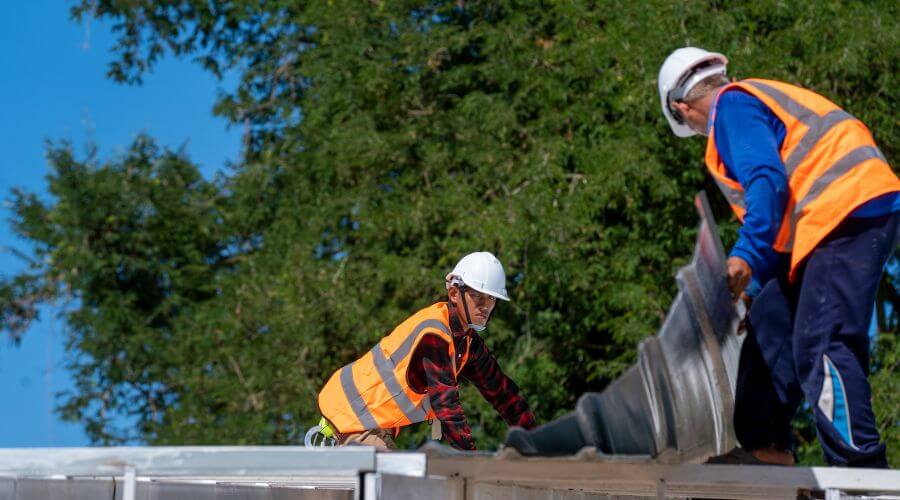 Professional residential roofers in Greenwood, MS